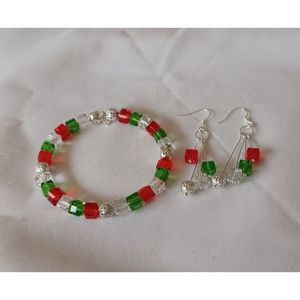 Christmas 🎄 bracelet/earring set. NWOT 
Red/green/silver